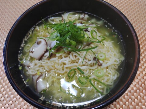 おいしいインスタントラーメンの作り方